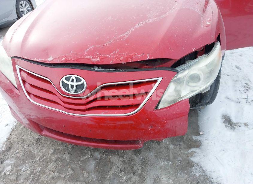 Photo 6 of 2011 Toyota Camry LE (VIN 4T4BF3EK0BR143708)