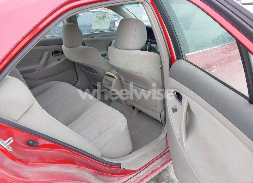 Photo 8 of 2011 Toyota Camry LE (VIN 4T4BF3EK0BR143708)