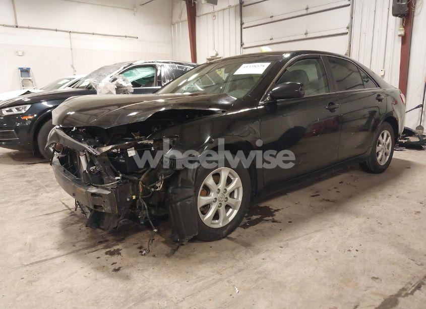 Photo 2 of 2011 Toyota Camry LE (VIN 4T4BF3EK0BR144776)