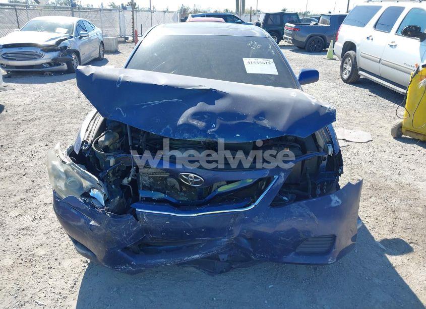 Photo 11 of 2011 Toyota Camry LE (VIN 4T4BF3EK0BR146639)