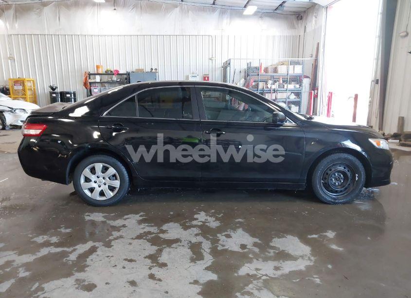 Photo 13 of 2011 Toyota Camry (VIN 4T4BF3EK0BR168723)