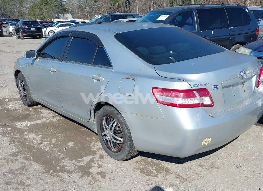 Photo 3 of 2011 Toyota Camry LE (VIN 4T4BF3EK0BR171654)