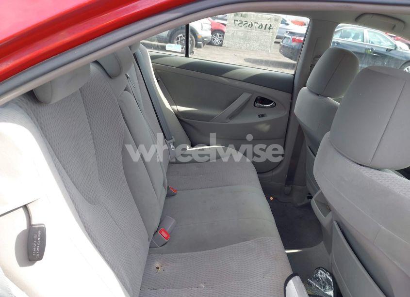 Photo 8 of 2011 Toyota Camry LE (VIN 4T4BF3EK0BR206872)