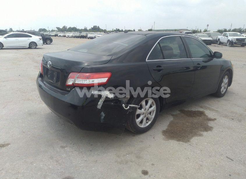 Photo 4 of 2011 Toyota Camry LE (VIN 4T4BF3EK0BR208637)