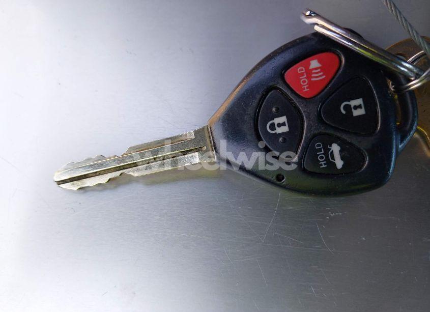 Photo 11 of 2011 Toyota Camry LE (VIN 4T4BF3EK0BR215815)