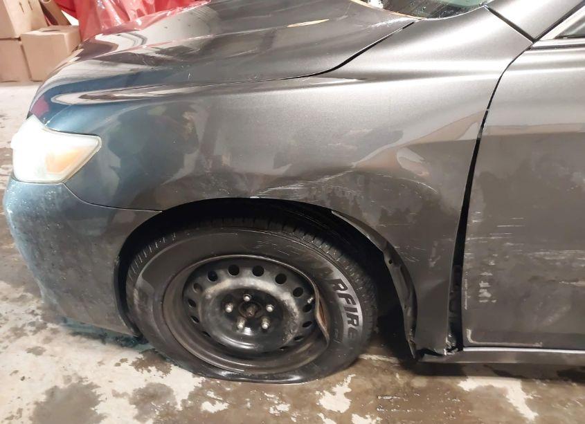 Photo 6 of 2010 Toyota Camry LE (VIN 4T4BF3EK1AR002810)