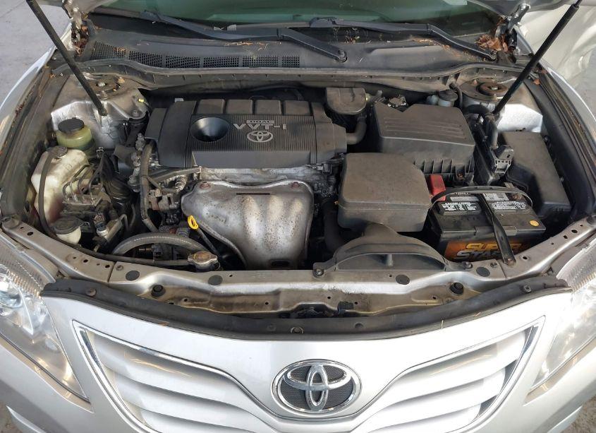 Photo 10 of 2010 Toyota Camry LE (VIN 4T4BF3EK1AR004492)