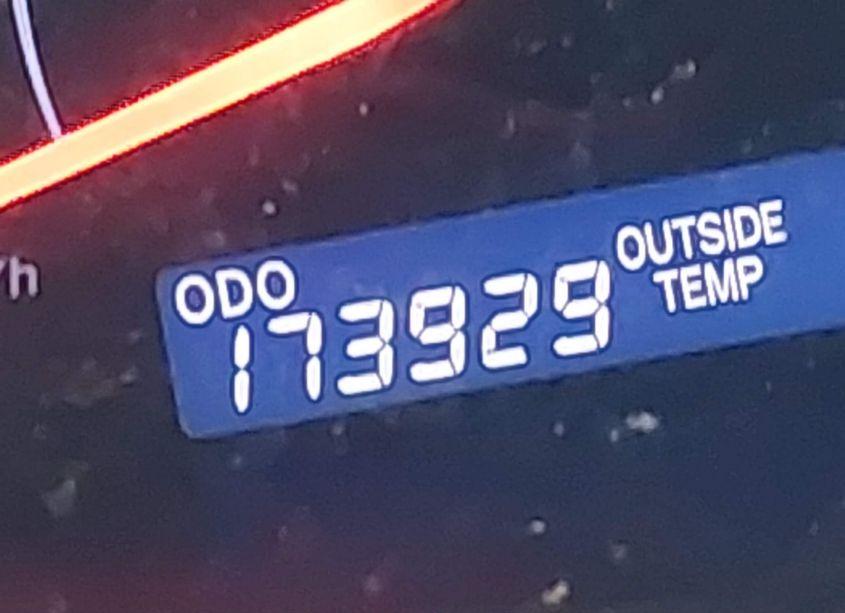 Photo 15 of 2010 Toyota Camry LE (VIN 4T4BF3EK1AR004492)