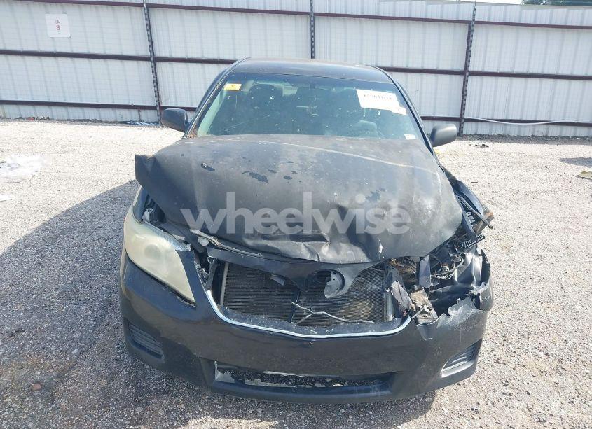 Photo 10 of 2010 Toyota Camry LE (VIN 4T4BF3EK1AR015623)
