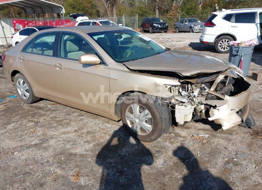 2010 Toyota Camry LE (VIN 4T4BF3EK1AR016819) main photo