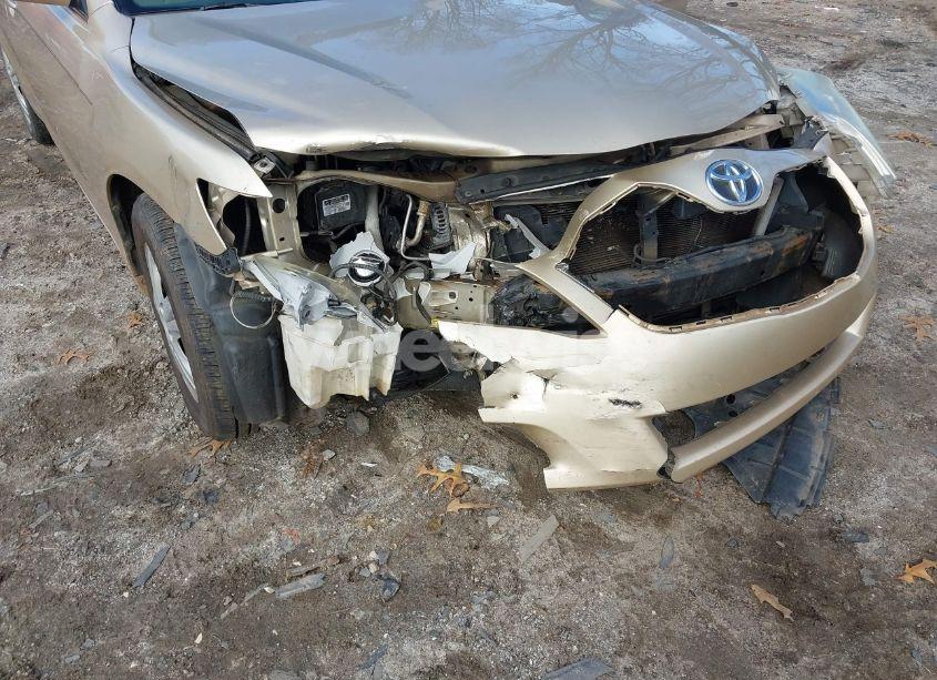 Photo 6 of 2010 Toyota Camry LE (VIN 4T4BF3EK1AR016819)