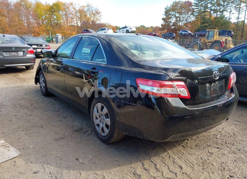 Photo 3 of 2010 Toyota Camry LE (VIN 4T4BF3EK1AR026511)