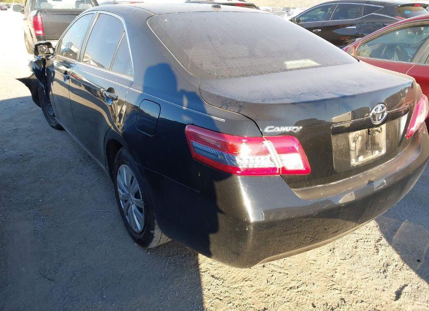 Photo 3 of 2010 Toyota Camry N/A (VIN 4T4BF3EK1AR046497)