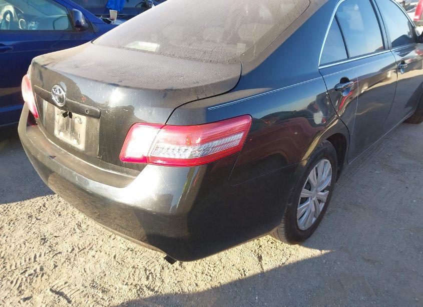 Photo 4 of 2010 Toyota Camry N/A (VIN 4T4BF3EK1AR046497)