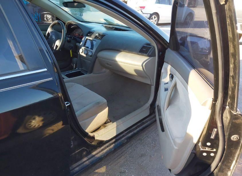 Photo 5 of 2010 Toyota Camry N/A (VIN 4T4BF3EK1AR046497)