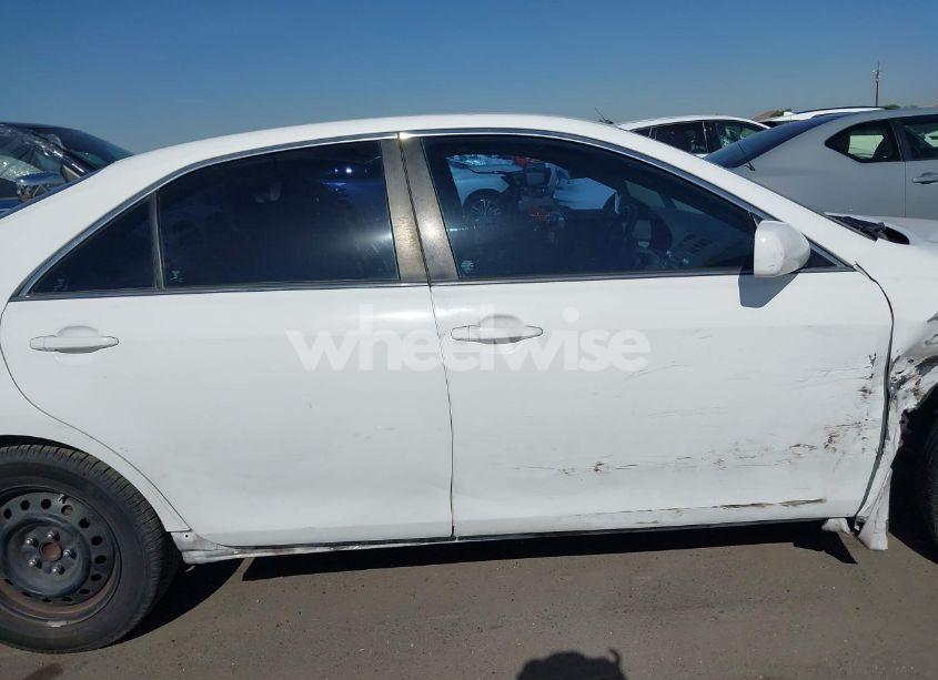 Photo 13 of 2010 Toyota Camry LE (VIN 4T4BF3EK1AR047505)