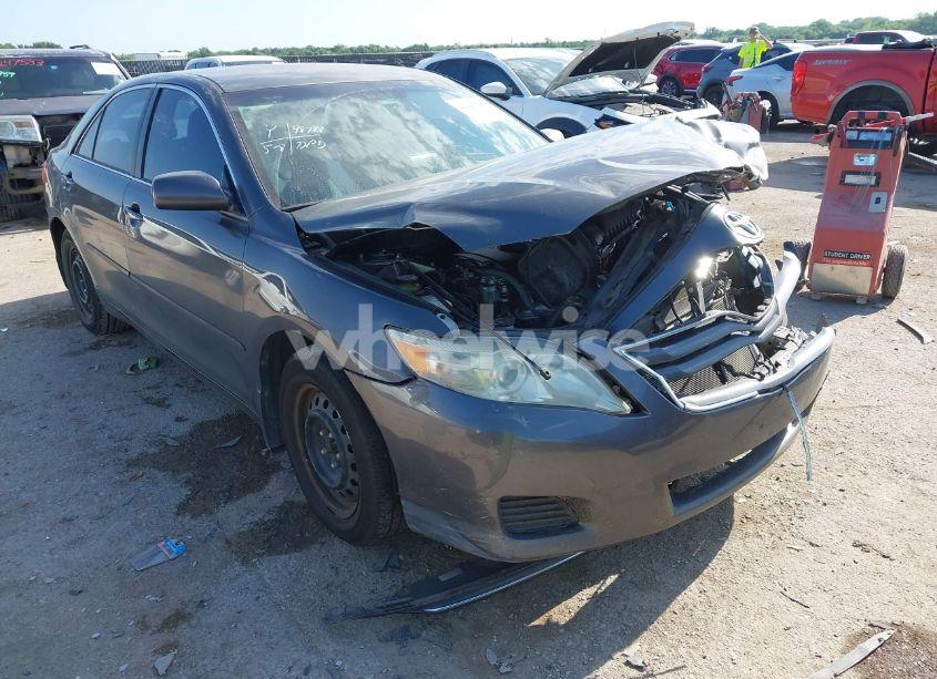 2010 Toyota Camry LE (VIN 4T4BF3EK1AR066393) main photo