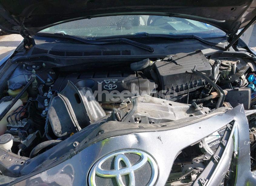 Photo 10 of 2010 Toyota Camry LE (VIN 4T4BF3EK1AR066393)