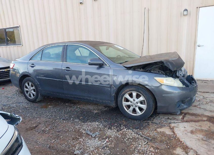 Photo 13 of 2010 Toyota Camry LE (VIN 4T4BF3EK1AR068113)