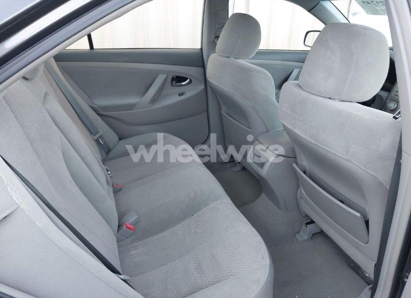 Photo 8 of 2010 Toyota Camry LE (VIN 4T4BF3EK1AR068113)