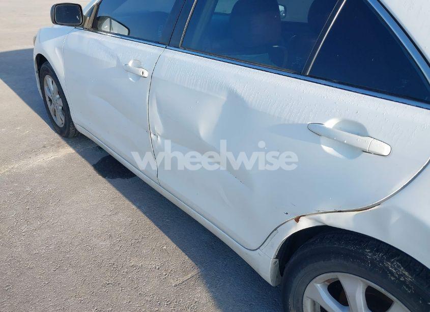 Photo 12 of 2010 Toyota Camry LE (VIN 4T4BF3EK1AR086711)