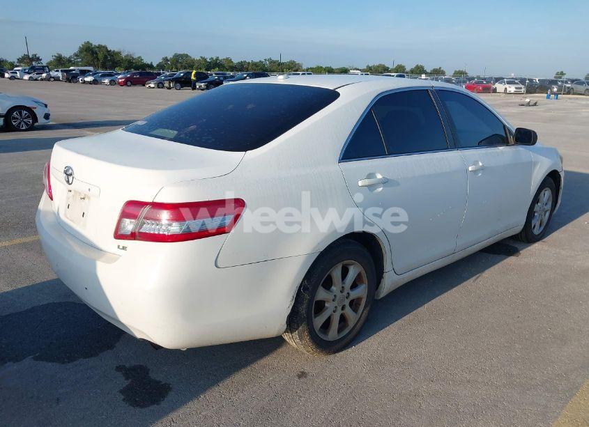 Photo 4 of 2010 Toyota Camry LE (VIN 4T4BF3EK1AR086711)