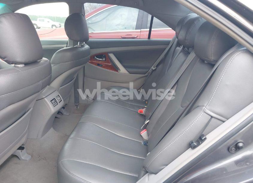 Photo 8 of 2011 Toyota Camry XLE (VIN 4T4BF3EK1BR100897)