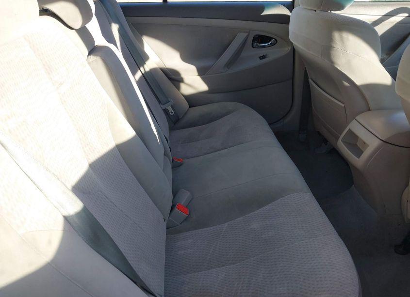 Photo 8 of 2011 Toyota Camry LE (VIN 4T4BF3EK1BR103458)