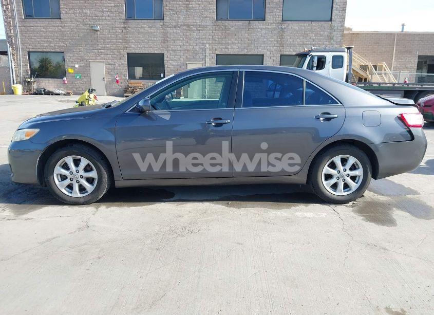 Photo 14 of 2011 Toyota Camry LE (VIN 4T4BF3EK1BR112287)