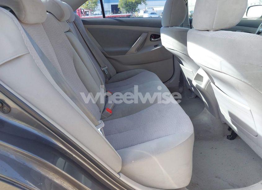 Photo 8 of 2011 Toyota Camry LE (VIN 4T4BF3EK1BR112287)