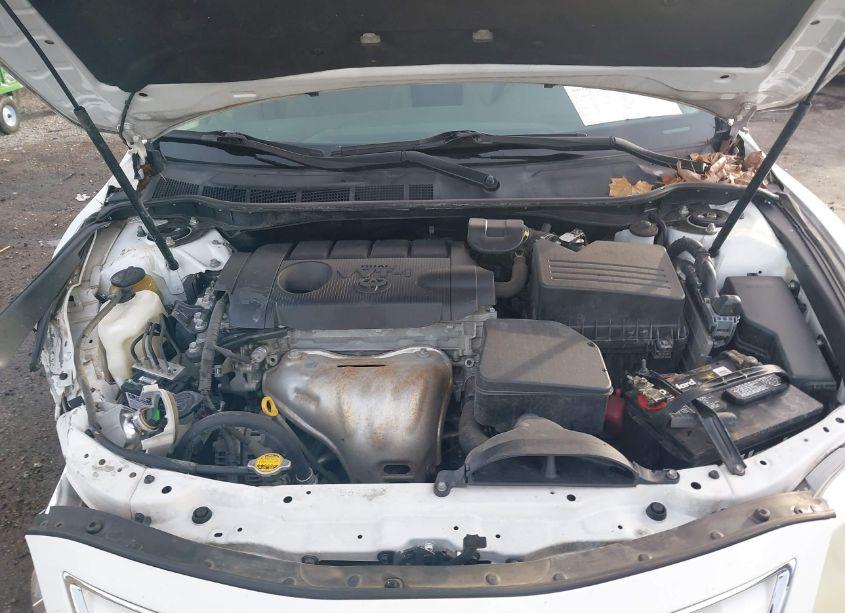 Photo 10 of 2011 Toyota Camry (VIN 4T4BF3EK1BR118431)