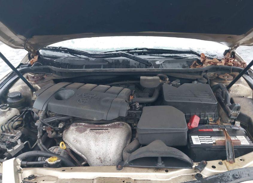 Photo 10 of 2011 Toyota Camry LE (VIN 4T4BF3EK1BR128070)