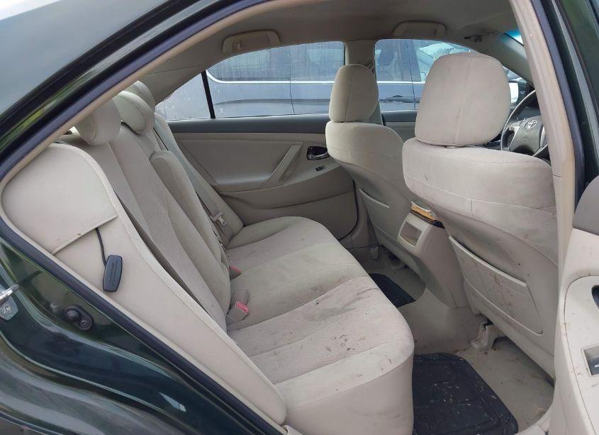 Photo 8 of 2011 Toyota Camry LE (VIN 4T4BF3EK1BR136539)