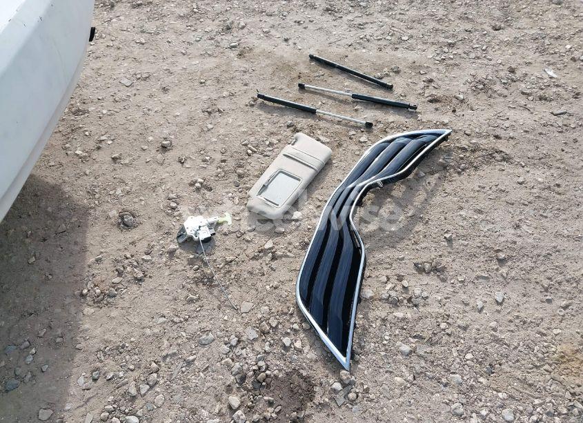 Photo 12 of 2011 Toyota Camry LE (VIN 4T4BF3EK1BR141773)