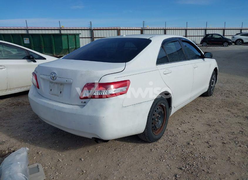 Photo 4 of 2011 Toyota Camry LE (VIN 4T4BF3EK1BR141773)