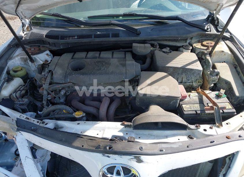 Photo 10 of 2011 Toyota Camry LE (VIN 4T4BF3EK1BR145788)