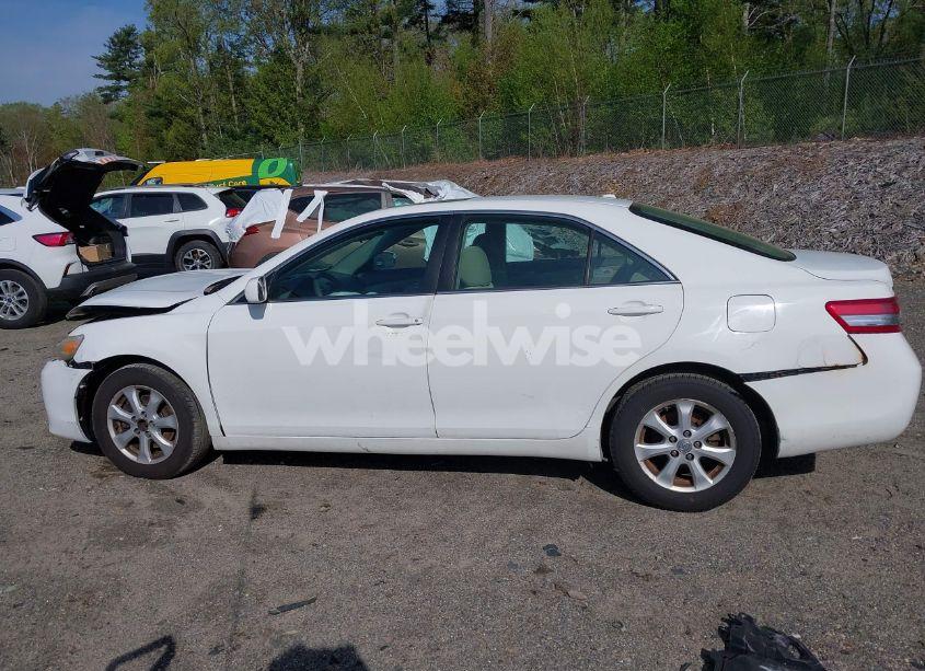Photo 15 of 2011 Toyota Camry LE (VIN 4T4BF3EK1BR145788)