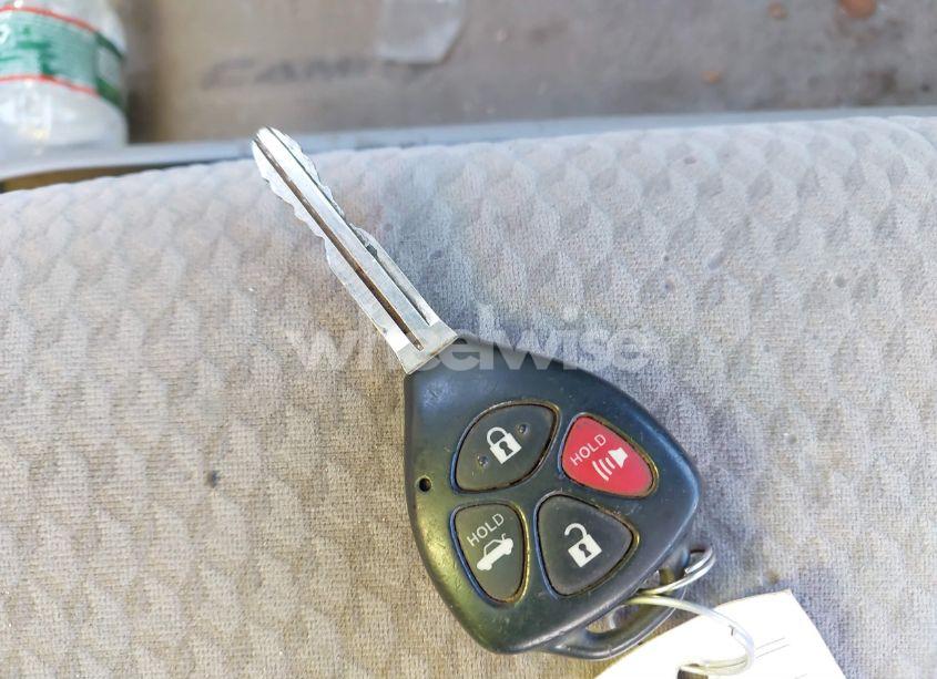 Photo 11 of 2011 Toyota Camry LE (VIN 4T4BF3EK1BR148111)