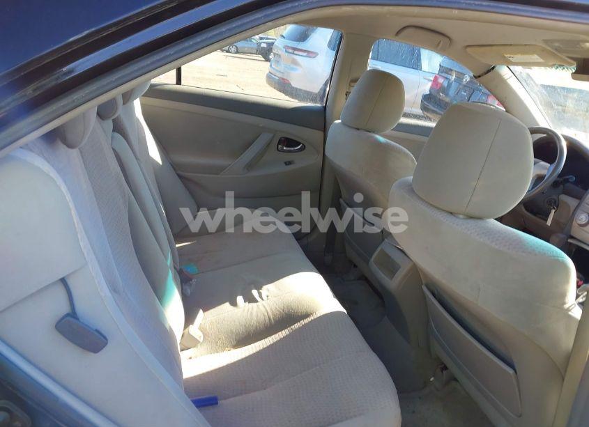 Photo 8 of 2011 Toyota Camry LE (VIN 4T4BF3EK1BR148111)