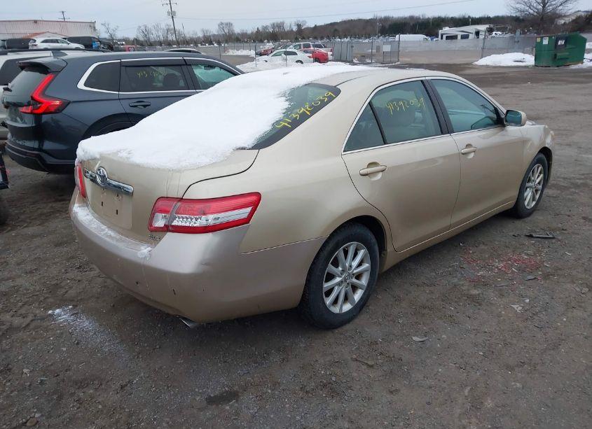 Photo 4 of 2011 Toyota Camry XLE (VIN 4T4BF3EK1BR149078)