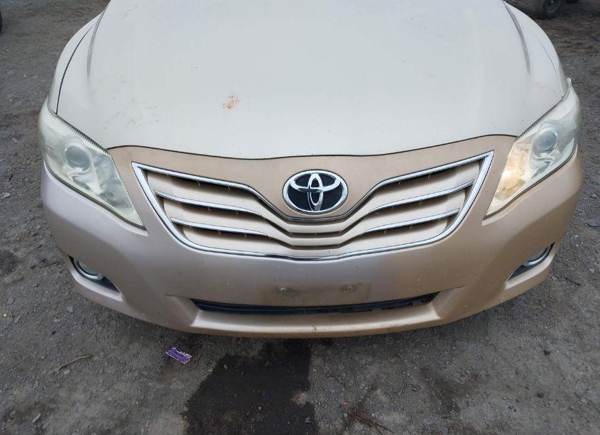 Photo 6 of 2011 Toyota Camry XLE (VIN 4T4BF3EK1BR149078)