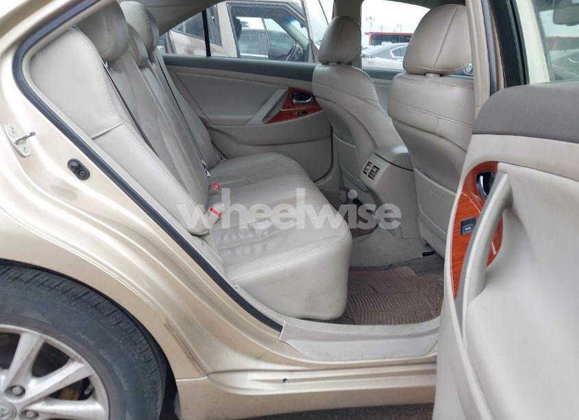 Photo 8 of 2011 Toyota Camry XLE (VIN 4T4BF3EK1BR150067)