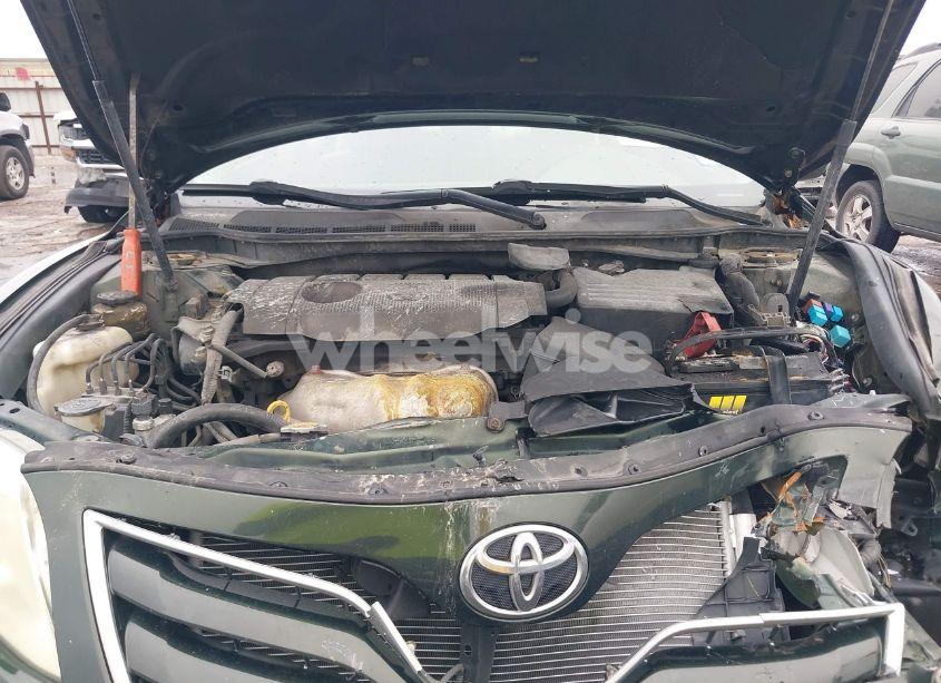 Photo 10 of 2011 Toyota Camry LE (VIN 4T4BF3EK1BR151185)