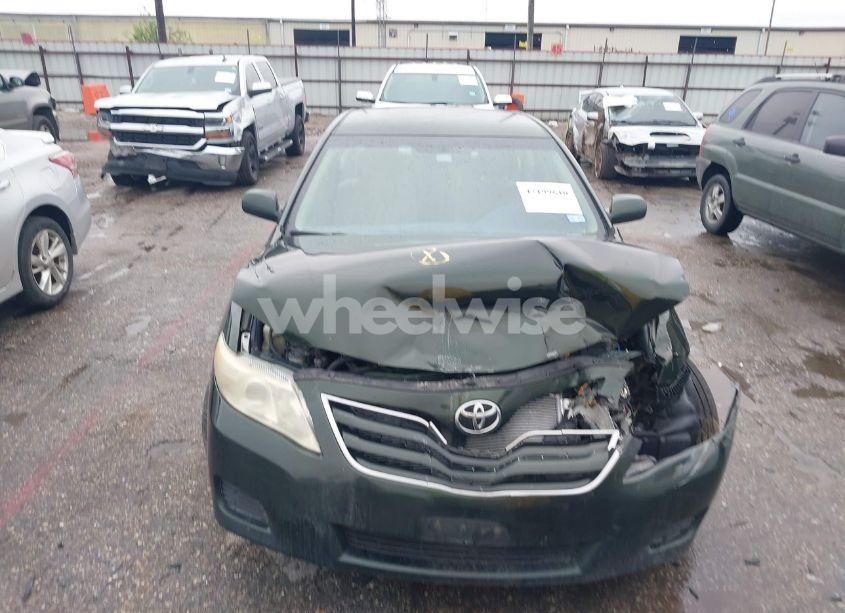 Photo 12 of 2011 Toyota Camry LE (VIN 4T4BF3EK1BR151185)