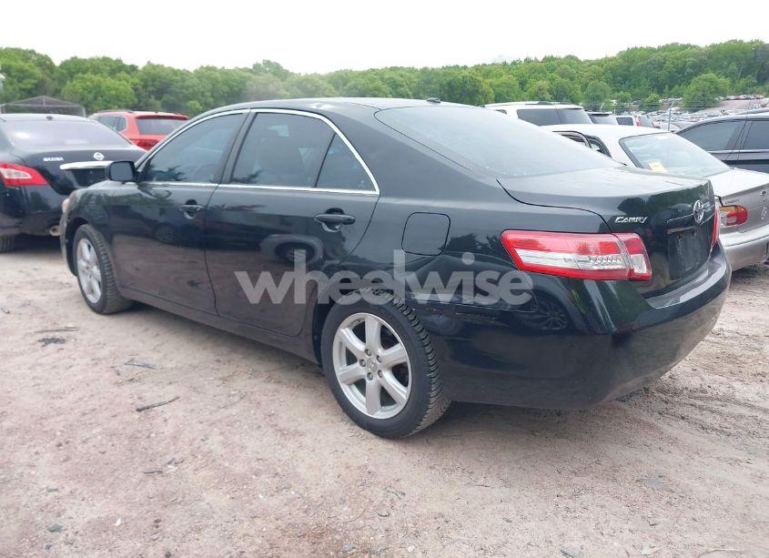 Photo 3 of 2011 Toyota Camry LE (VIN 4T4BF3EK1BR155771)