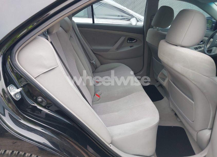 Photo 8 of 2011 Toyota Camry LE (VIN 4T4BF3EK1BR155771)