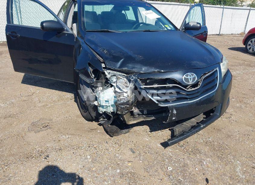 Photo 6 of 2011 Toyota Camry (VIN 4T4BF3EK1BR171386)