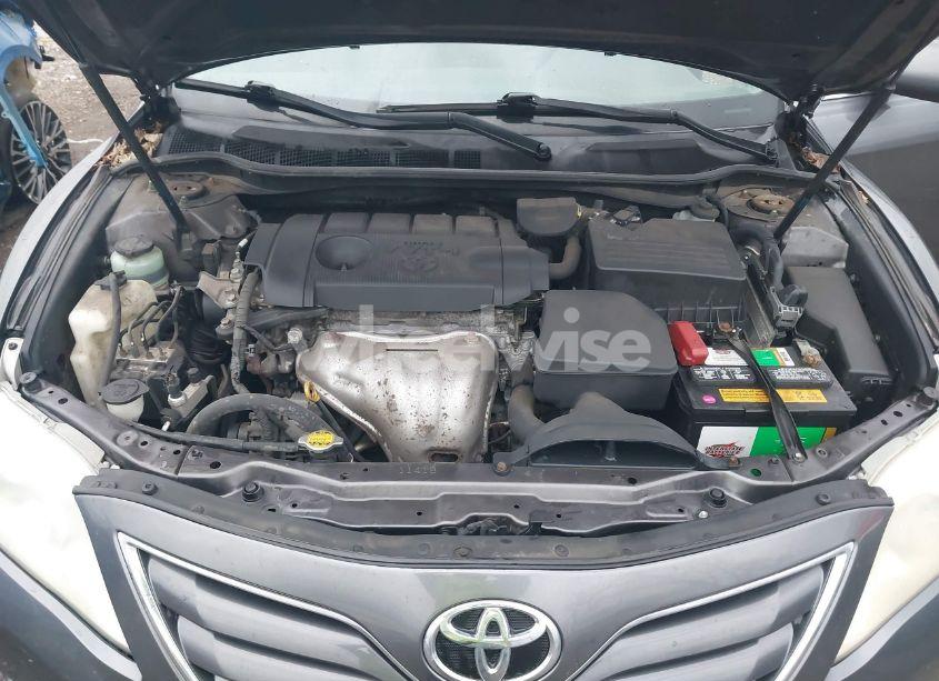 Photo 10 of 2011 Toyota Camry LE (VIN 4T4BF3EK1BR173347)