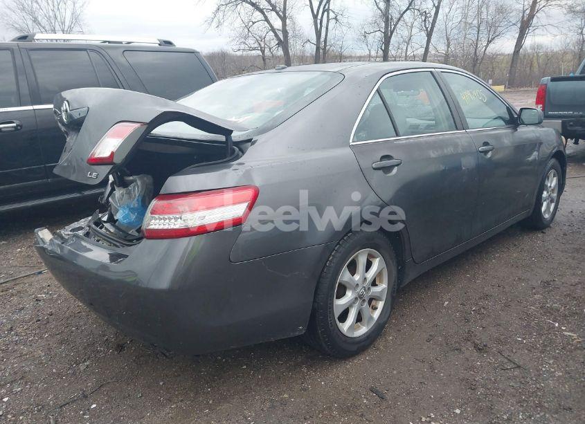 Photo 4 of 2011 Toyota Camry LE (VIN 4T4BF3EK1BR173347)