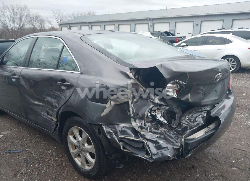 Photo 6 of 2011 Toyota Camry LE (VIN 4T4BF3EK1BR173347)